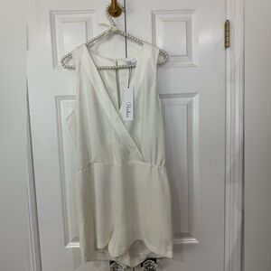 Parker Pearl White Romper size Medium